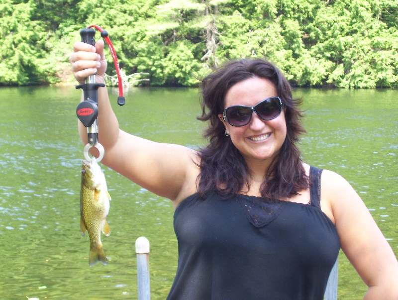 7/25/09 - Melissa's 1st Smallie - 9in 7oz near Northfield